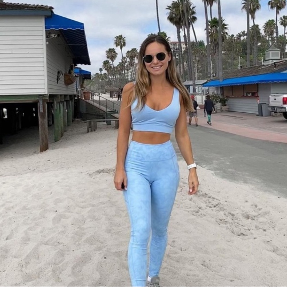 Fabletics 2 Piece Set💙 Brand New With Tags